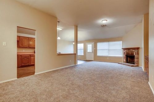 932 Santa Fe Dr, Fort Worth TX  76131-4852 exterior