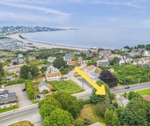 844 Boston Neck Rd, South Kingstown, RI 02882-2915
