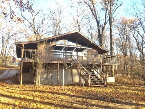 1674 Lakeside Ct, Varna, IL 61375-9526