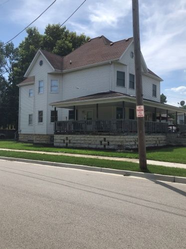 106 3rd Ave, Joliet, IL 60433-1848