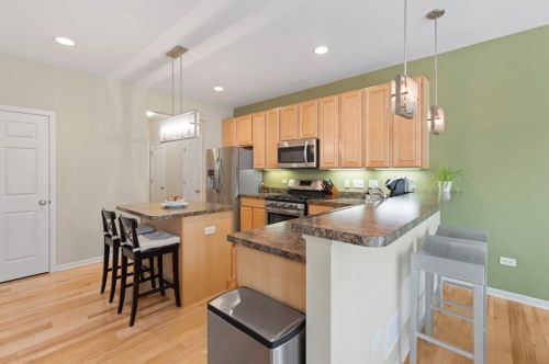 2069 John Paul Jones Ln, Lemont IL  60490-2104 exterior