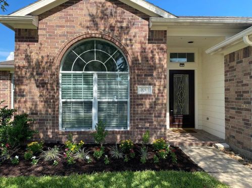 7018 Misty Morning Trce, Richmond TX  77407-2061 exterior