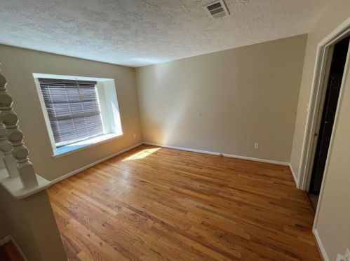 181 Greenleaf Ln, Conroe TX  77304-2523 exterior