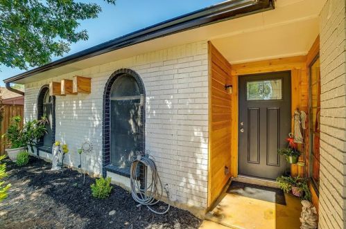 7525 Portman Ave, Fort Worth TX  76112-6031 exterior