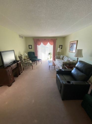 100 Butterfield Rd, Elmhurst, IL 60126-5067