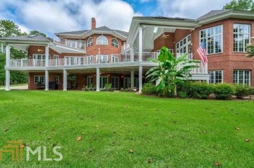 1401 Shore Dr, Reynolds Plantation, GA 30642-4430