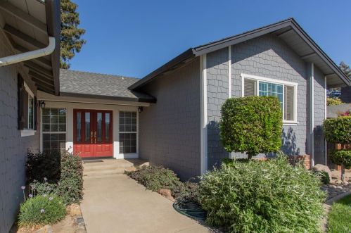 1400 Sherwood Dr, Turlock, CA 95380-2923