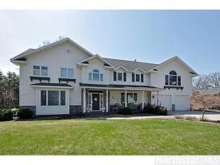 2007 Forest Dr, Minneapolis, MN 55423-2109