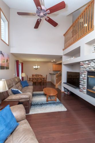 2141 Affirmed Dr, Prior Lake, MN 55379-3937