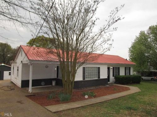 967 Lynn Ave, Jefferson, GA 30549-1247