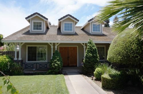 9700 Ranchwood Ct, Valley Home, CA 95361-8814