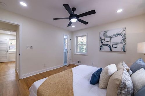 1319 Aniwaka Ave, Atlanta GA  30311-3507 exterior