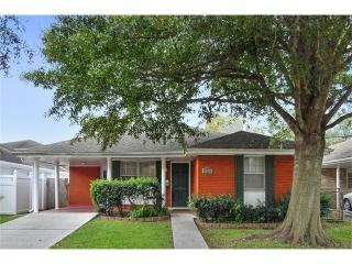 1112 Focis St, Metairie, LA 70005-2220