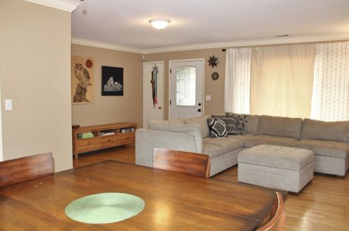 26 Swain Rd, Stockton, CA 95207-4344