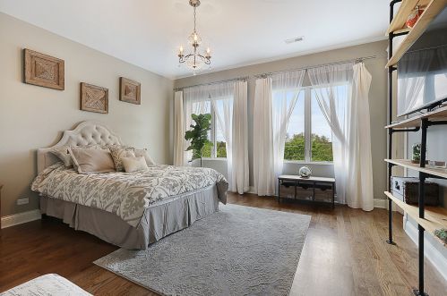 14825 131st St, Lemont IL  60439-7444 exterior