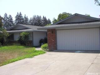 5778 Haskell Ave, Carmichael, CA 95608-1331