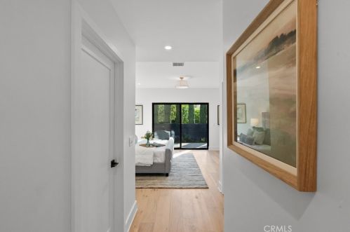 5326 Forbes Ave, Van Nuys CA  91436-1004 exterior