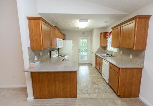 198 Lakeview Bend Cir, Jefferson GA  30549-7058 exterior