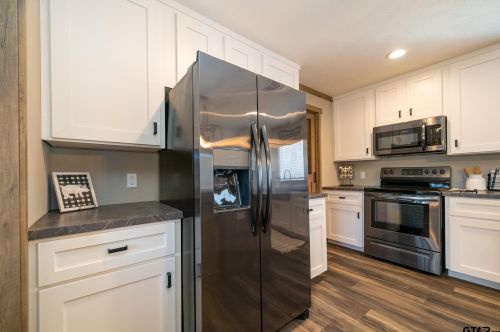 2446 Blocker Rd, Marshall TX 75672-3720 exterior