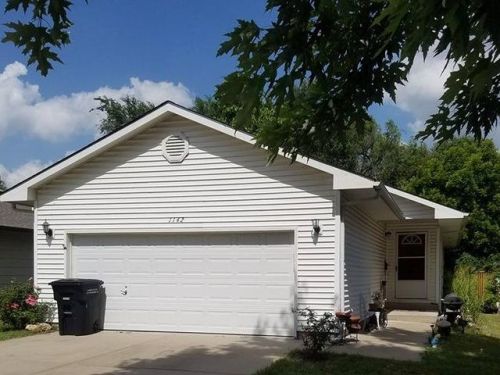 1142 Osage St, Augusta, KS 67010-1557