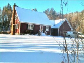 120 Phoenix Cir, Richmond VT  05477-9126 exterior