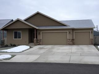 2611 Kammi Ave, Spokane, WA 99208-6472