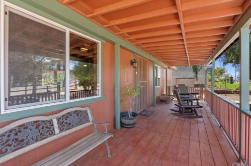 20730 Palomar St, Wildomar, CA 92595-9274