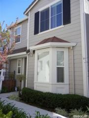 2081 Garrison Ln, Tracy, CA 95376-8762