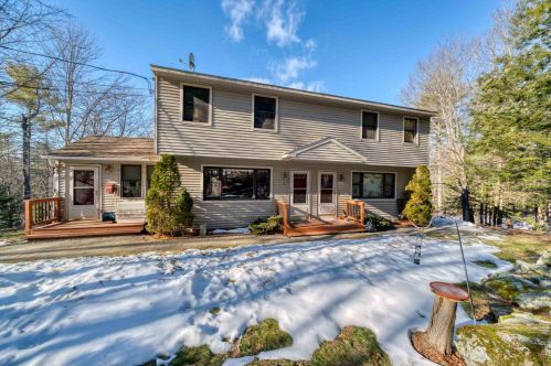 68 Mount Delight Rd, Allenstown, NH 03275-2704