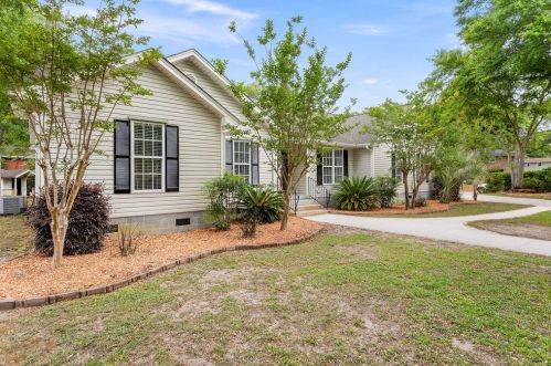 1243 Pirates Cv, Mount Pleasant, SC 29464-4225