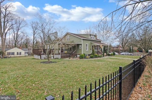 525 Park Blvd, Haddonfield NJ  08033-2938 exterior