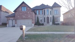 1223 Laura Ln, Downers Grove, IL 60517-5063