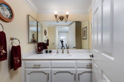 7061 Country Club Ln, Anaheim CA  92807-4413 exterior