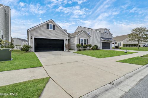 6 Pioneer Pt, Bluffton, SC 29910-4419