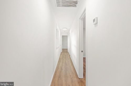 20 Morgan Ave, Trenton NJ  08619-3416 exterior