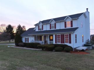 1 Hawk Ln, Barboursville WV  25504-9603 exterior