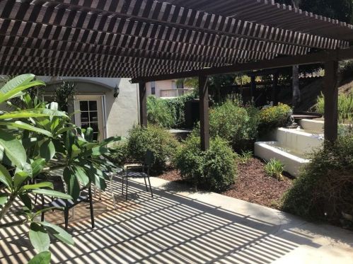 12 Las Flores Dr, Chula Vista CA  91910-1960 exterior