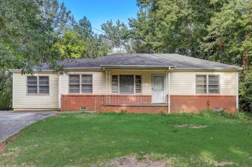 5116 Poplar Pl, Mableton, GA 30126-1522