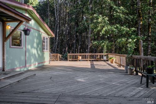29001 Blue Lake Rd, Willits, CA 95490