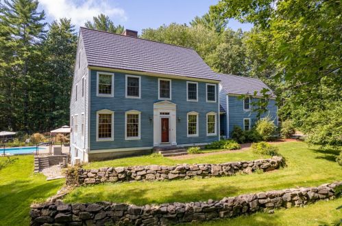 19 Sandy Brook Dr, Lee, NH 03824-3137
