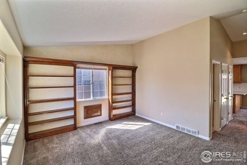 5207 11th Street Rd, Greeley, CO 80634-4614