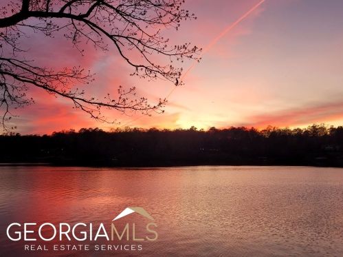 245 Cardinal Pt, Monticello, GA 31064-8841
