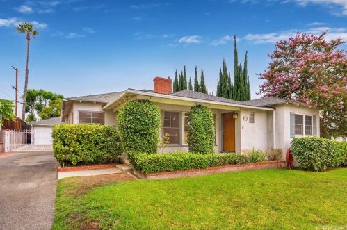 424 Amherst Dr, Burbank, CA 91504-4020