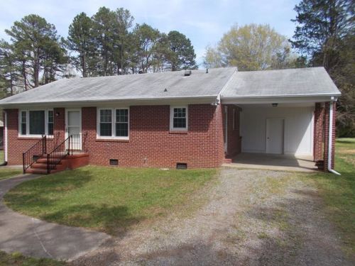 1014 Holland Dr, Turbeville, VA 24592-6208