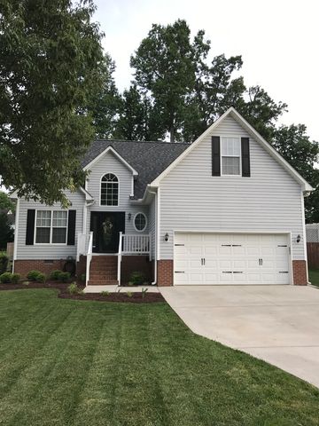 118 Hope Valley Dr, High Point, NC 27263-3189