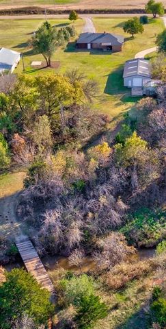 1709 Moffat Rd, Piedmont, OK 73078-8051