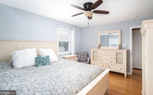 14 Winding Way, Trenton NJ 08620-2628 exterior