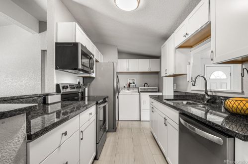 7837 Elmwood Pl, Denver CO  80221-3224 exterior