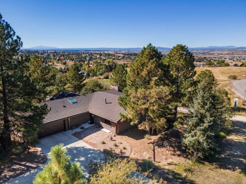 8004 Lakeview Dr, Parker, CO 80134-5908