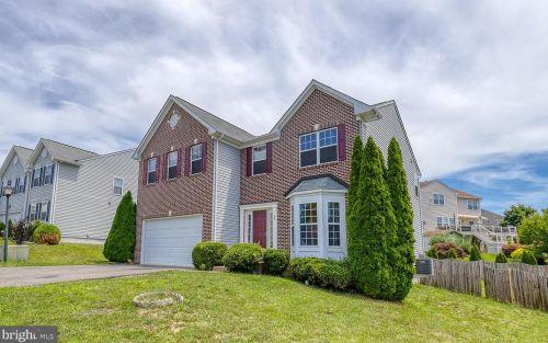 37 Brushy Creek Cir, Fredericksburg, VA 22406-8442